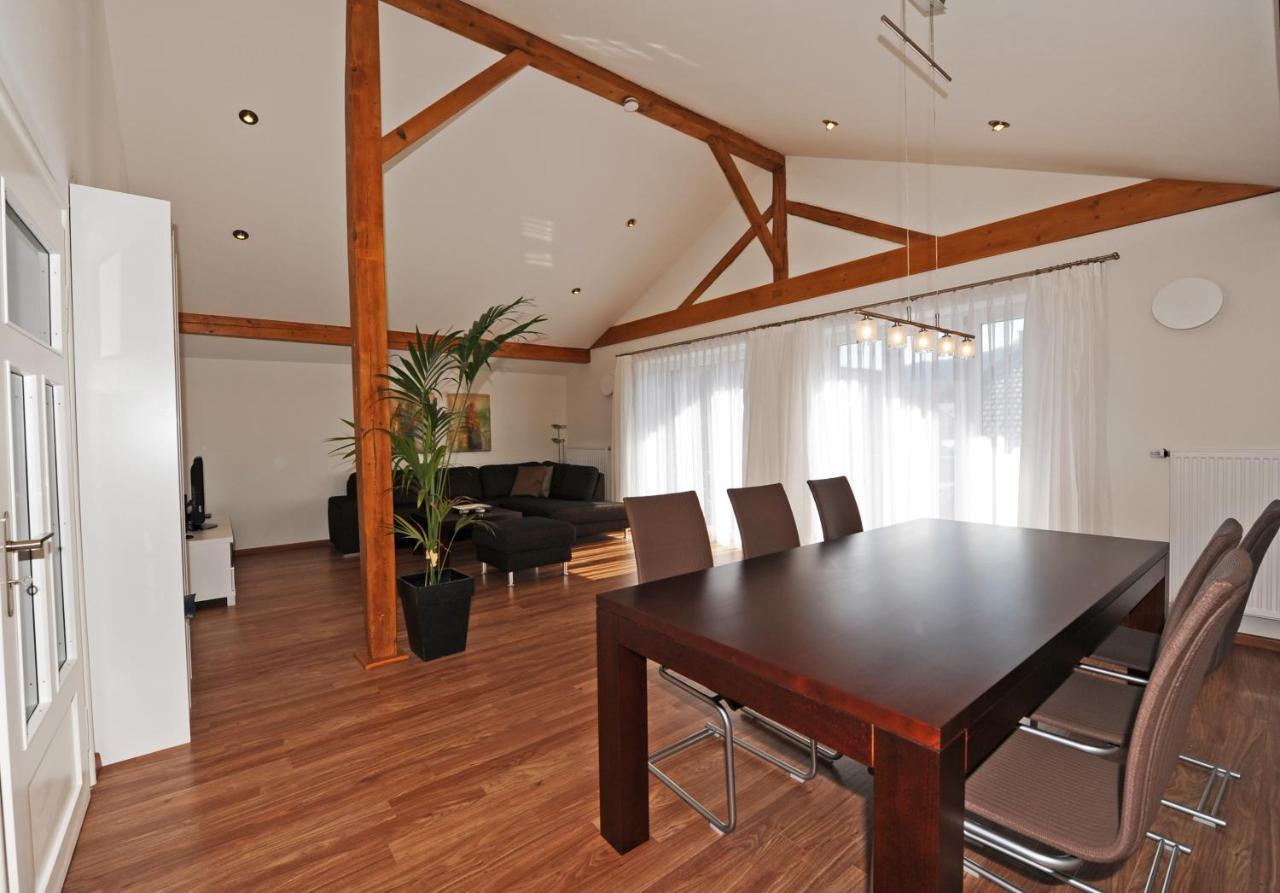 Ferienwohnung Am Kurpark -Wohnung 3,150Qm- Mit Lift การ์มิช-พาร์เทนเคียร์เชน ภายนอก รูปภาพ